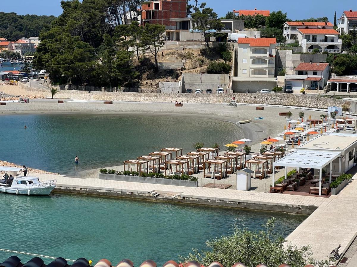 Villas Arbia - Margita Beach Hotel Banjol Extérieur photo