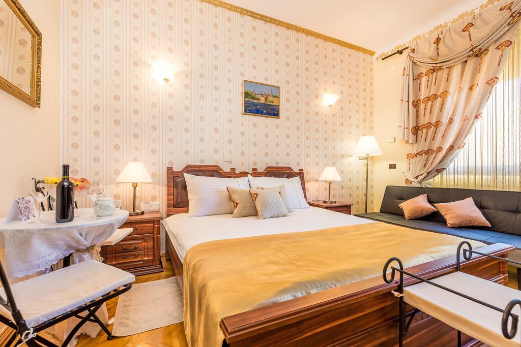 Villas Arbia - Margita Beach Hotel Banjol Extérieur photo